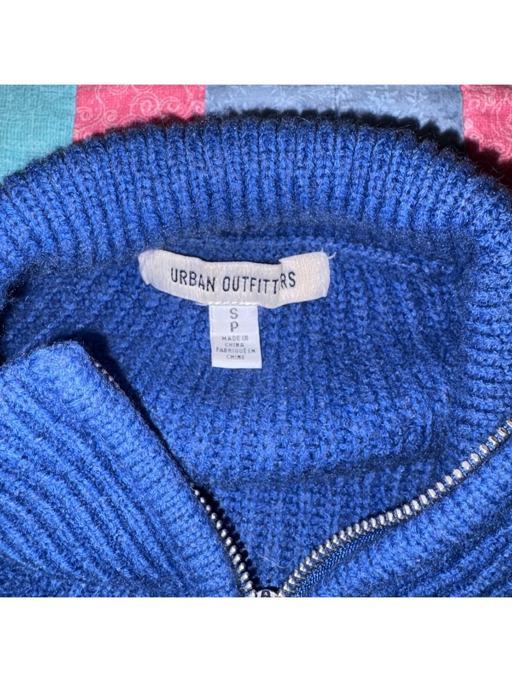 Urban Outfitters Woman’s S Blue Cable Knit Crop Half-Zip Sweater Size Small - Picture 5 of 8